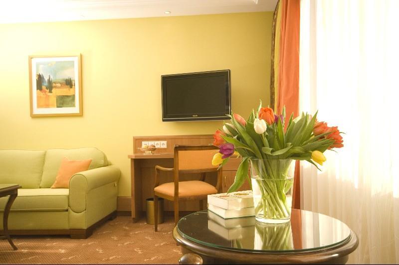 Insel-Hotel Heilbronn Szoba fotó